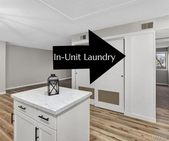 1400 Heritage Landing 203, St Charles, MO 63303