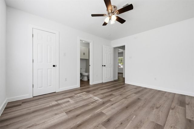 111 Calvin Street, Pasadena, TX 77506