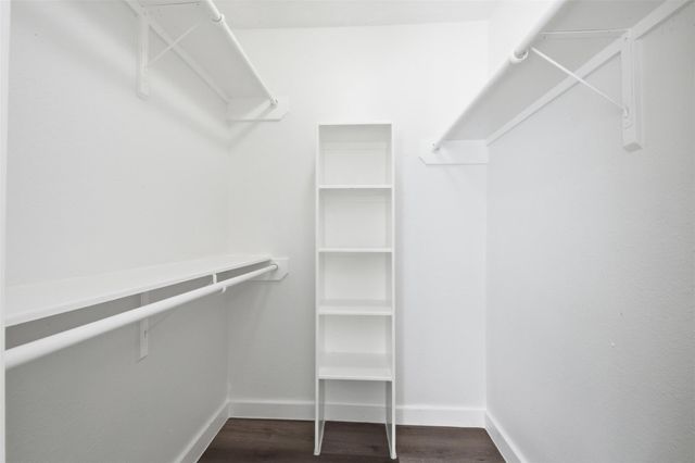 111 Calvin Street, Pasadena, TX 77506