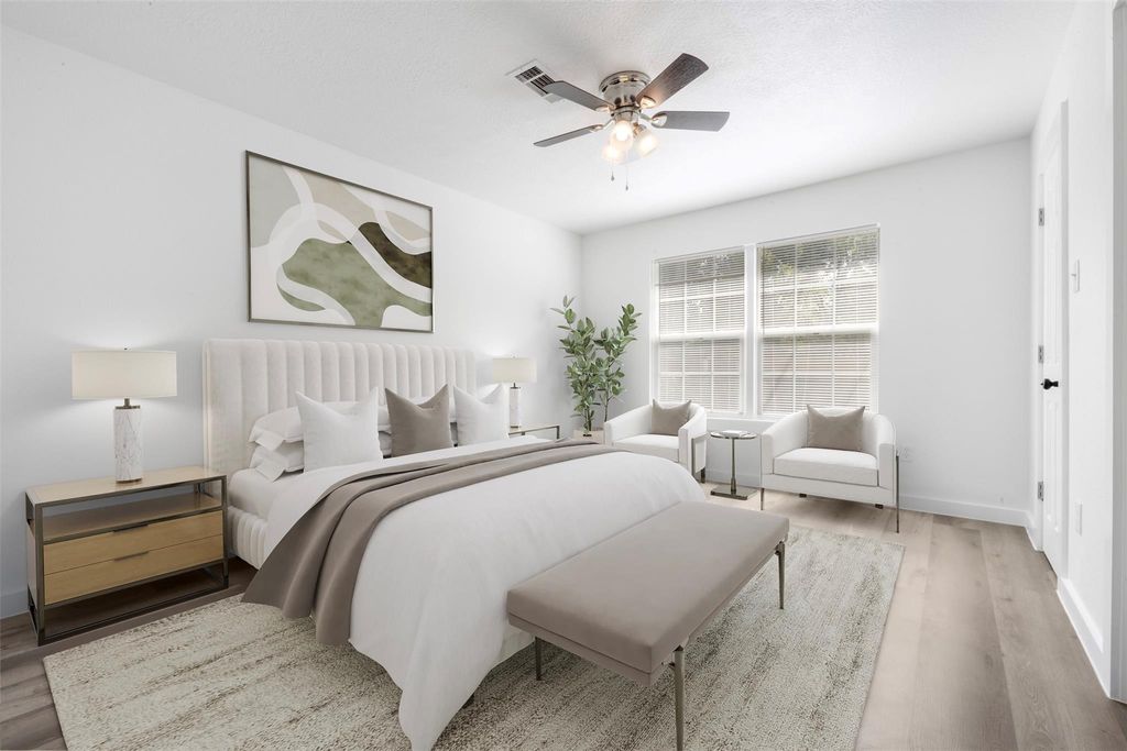 111 Calvin Street, Pasadena, TX 77506