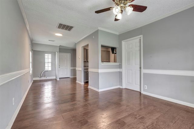 1102 Northwood Street, Houston, TX 77009