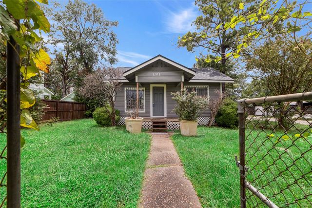1102 Northwood Street, Houston, TX 77009