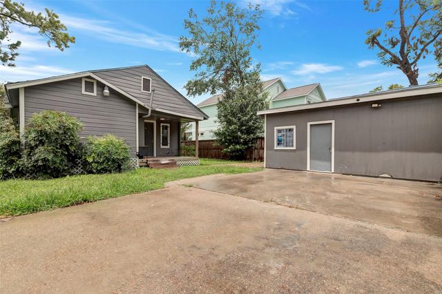 1102 Northwood Street, Houston, TX 77009