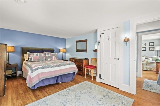 75 Center St, Pembroke, MA 02359