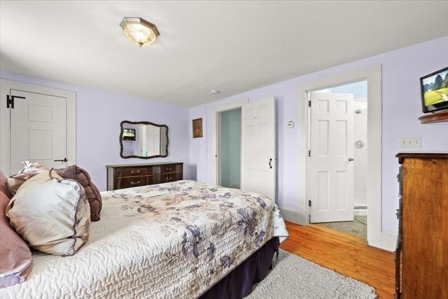 75 Center St, Pembroke, MA 02359