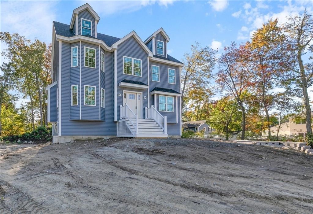 5 Harmony Lane, Methuen, MA 01844