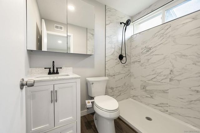 8748 Aquarius Dr, San Diego, CA 92126