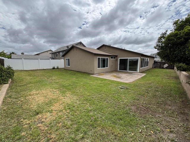 8748 Aquarius Dr, San Diego, CA 92126