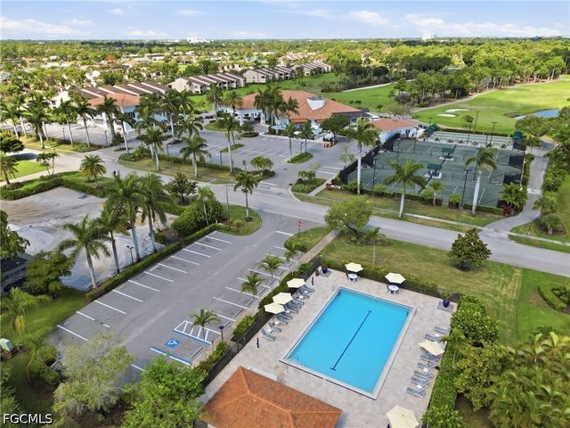 460 Fox Haven DR 1206, Naples, FL 34104