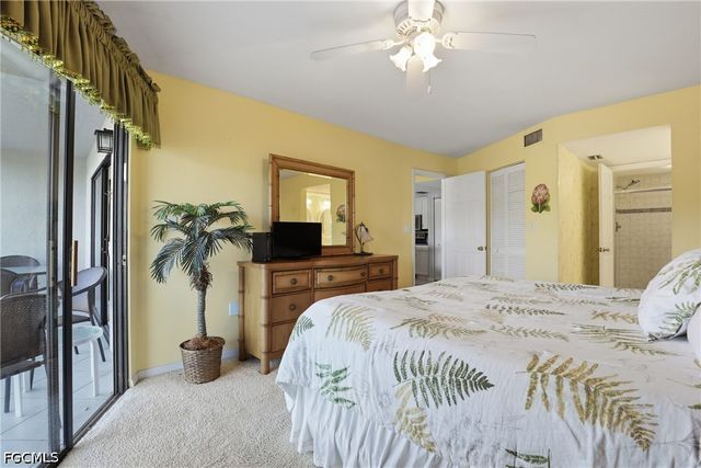 460 Fox Haven DR 1206, Naples, FL 34104