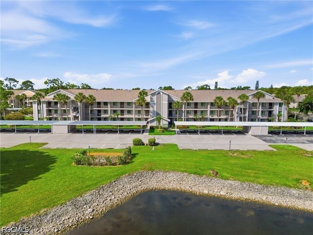460 Fox Haven DR 1206, Naples, FL 34104