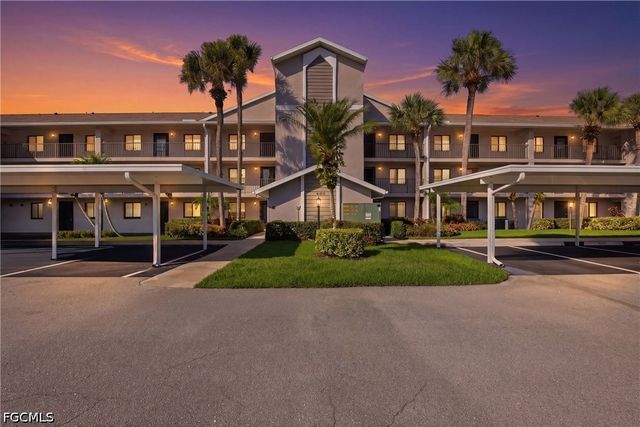 460 Fox Haven DR 1206, Naples, FL 34104