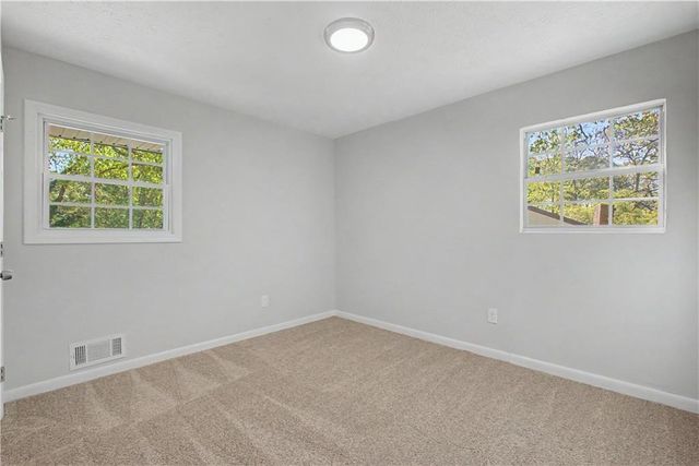 556 Roxbury Drive, Riverdale, GA 30274