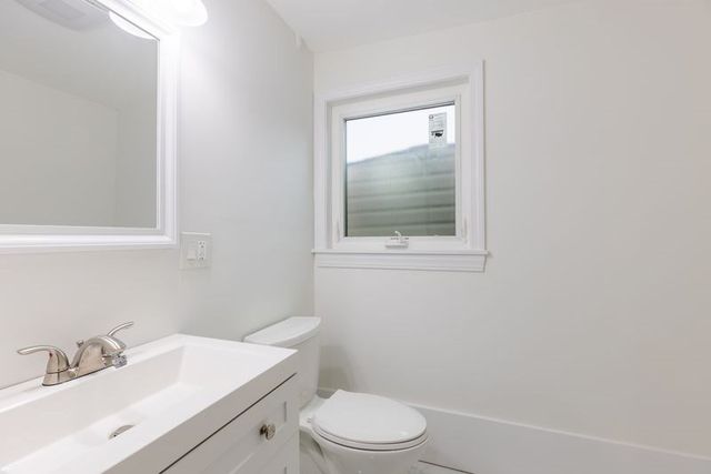 35 Villa Ave, Everett, MA 02149