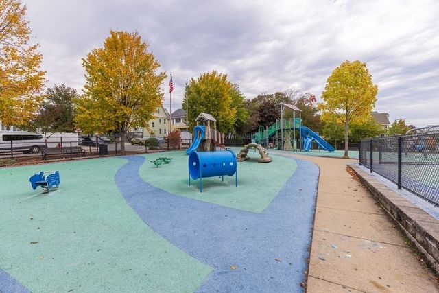 35 Villa Ave, Everett, MA 02149