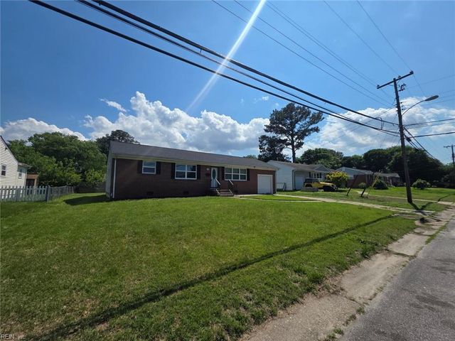 4737 Holladay RD, Virginia Beach, VA 23455