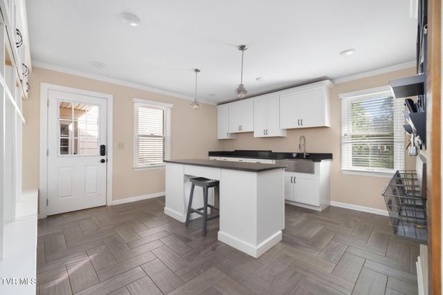 3310 Berkshire Circle, Johnson City, TN 37604