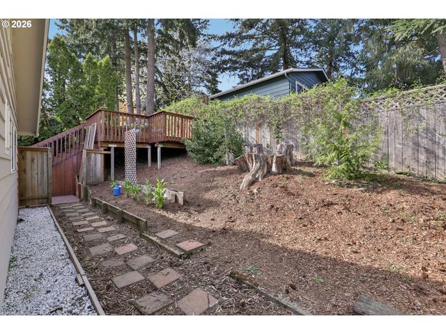 2723 Sw TEXAS St, Portland, OR 97219