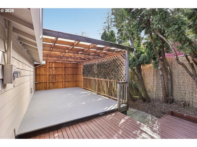 2723 Sw TEXAS St, Portland, OR 97219