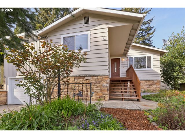 2723 Sw TEXAS St, Portland, OR 97219