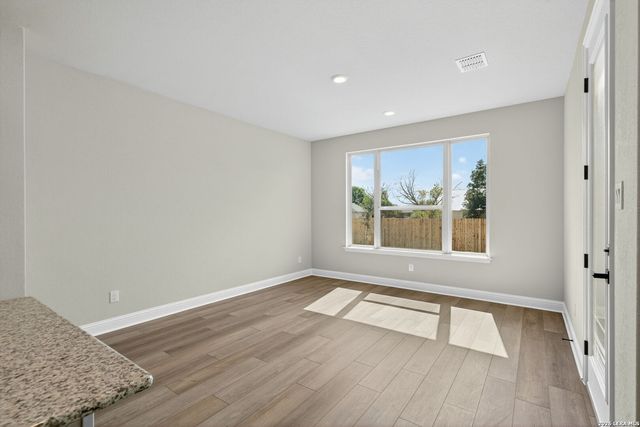 221 Janice, Castroville, TX 78009