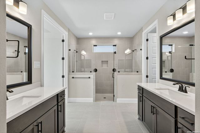 221 Janice, Castroville, TX 78009