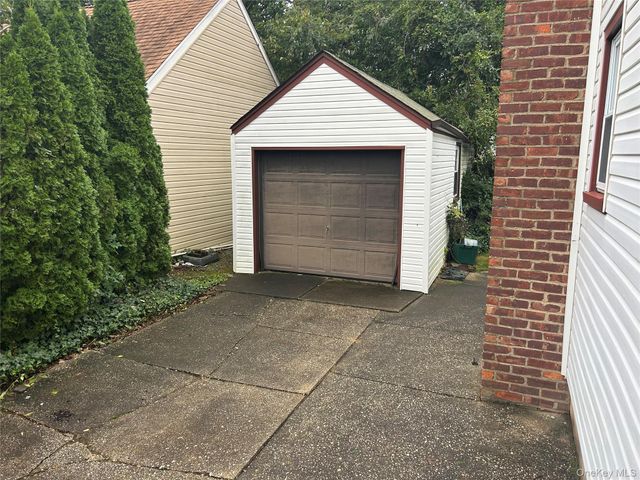 304 Lorraine Street, Bellmore, NY 11710