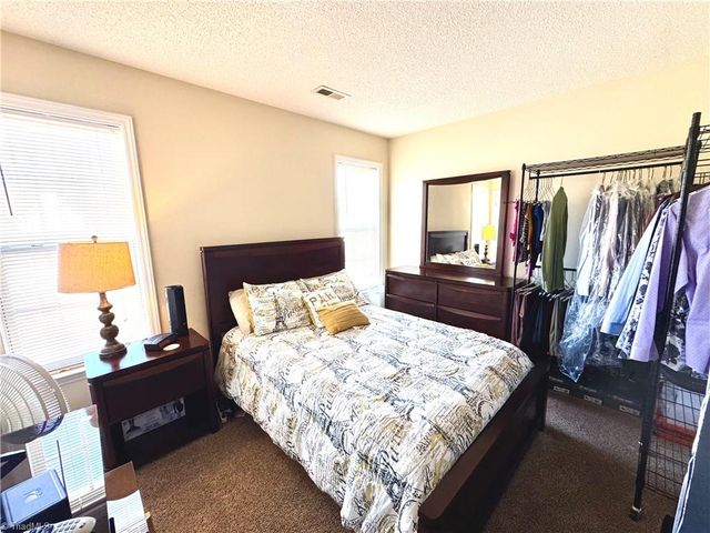 105 Mary Dee Court, Winston-salem, NC 27127