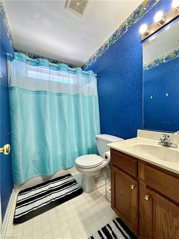 105 Mary Dee Court, Winston-salem, NC 27127