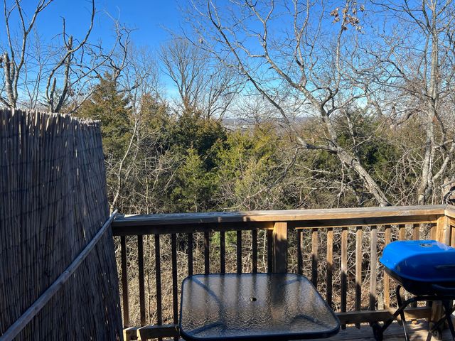 5058 Greenwood Drive, Merriam Woods, MO 65740
