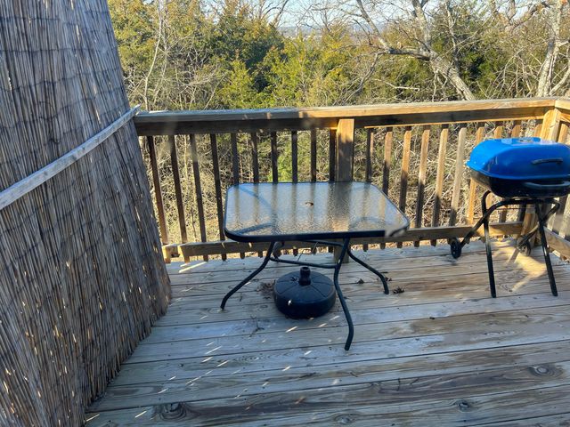 5058 Greenwood Drive, Merriam Woods, MO 65740