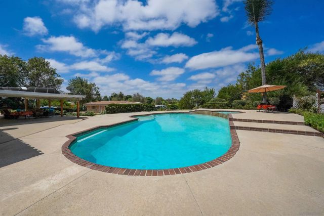 2720 Mason Way, Vista, CA 92084
