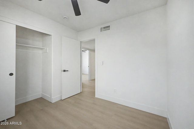 10826 W MONTECITO Avenue, Phoenix, AZ 85037
