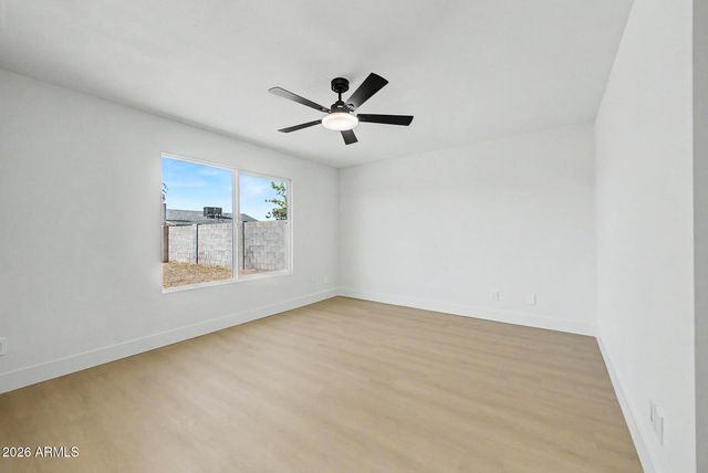 10826 W MONTECITO Avenue, Phoenix, AZ 85037
