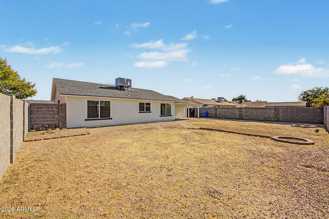 10826 W MONTECITO Avenue, Phoenix, AZ 85037