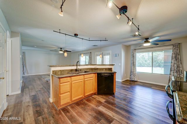 21232 N 31ST Drive, Phoenix, AZ 85027