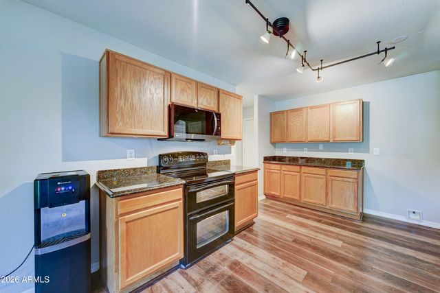 21232 N 31ST Drive, Phoenix, AZ 85027