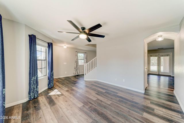 21232 N 31ST Drive, Phoenix, AZ 85027