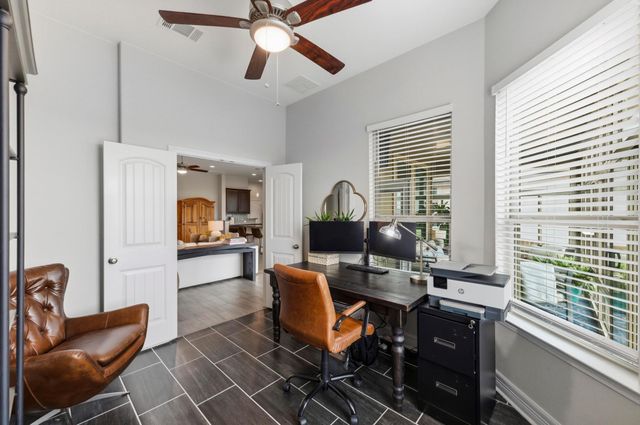 348 Panzano DR, Georgetown, TX 78628