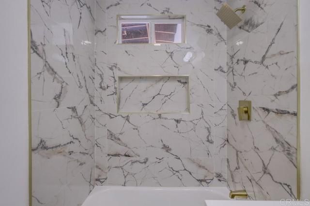 5610 Streamview Drive, San Diego, CA 92105