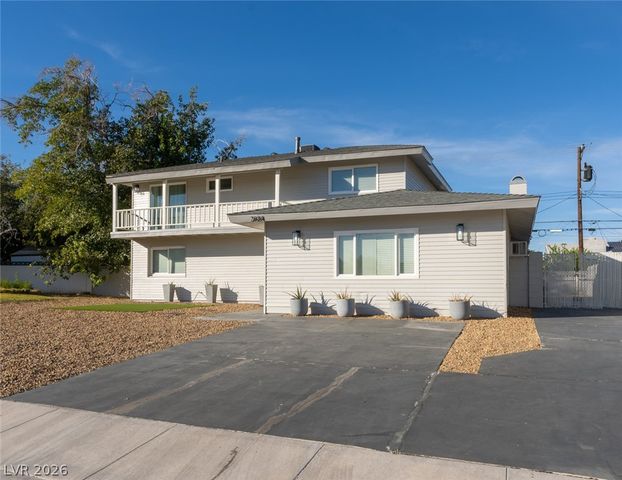 2684 Palma Vista Avenue, Las Vegas, NV 89121