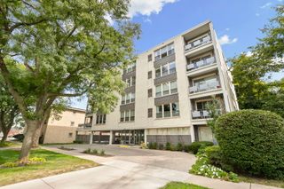 1535 Park Avenue 304, River Forest, IL 60305