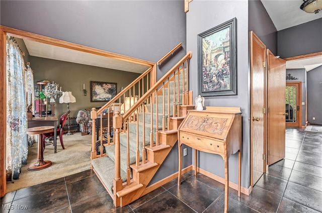 52 Lakhani Lane, Canfield, OH 44406