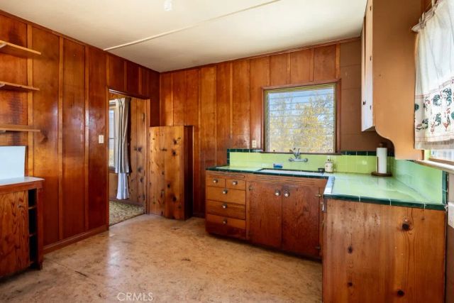 6425 Indian Cove Road, 29 Palms, CA 92277