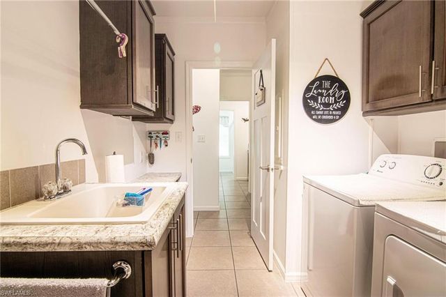 417 Snead DR, North Fort Myers, FL 33903