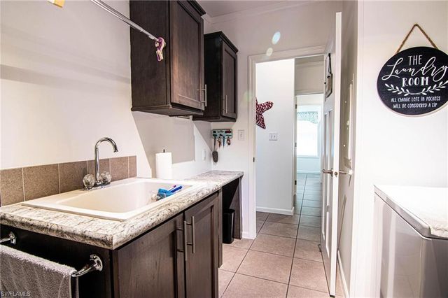 417 Snead DR, North Fort Myers, FL 33903