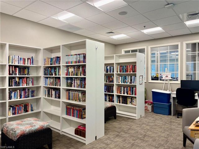 417 Snead DR, North Fort Myers, FL 33903