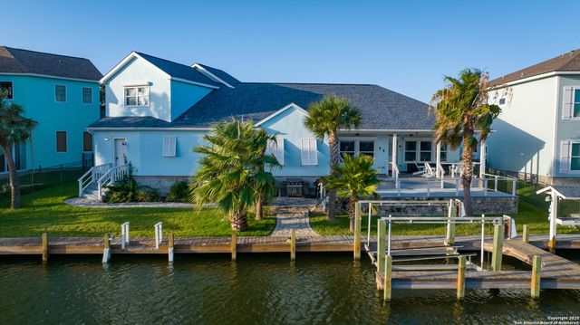 303 Square Rigger, Rockport, TX 78382