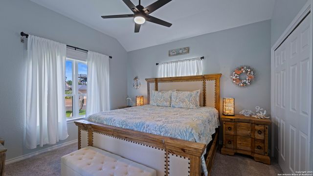 303 Square Rigger, Rockport, TX 78382