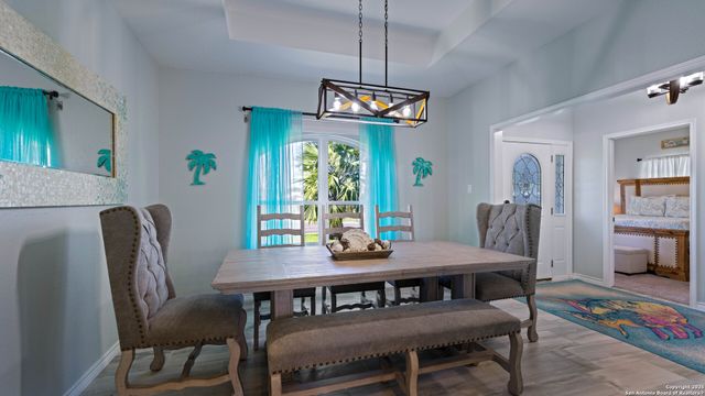 303 Square Rigger, Rockport, TX 78382